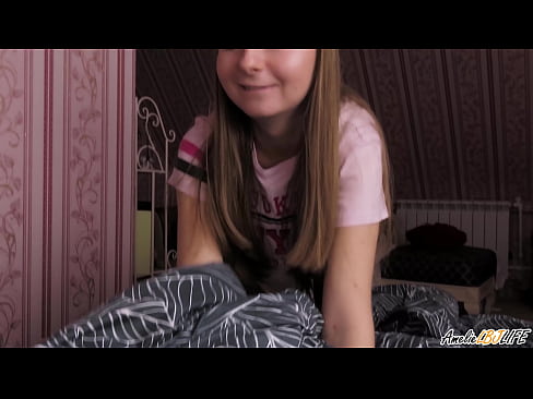 ❤️ Blondie Sucks BFF ของเธออย่างสุดซึ้งและได้รับ Cum ในปากของเธอ ❤ หนังโป๊อย่างหนัก ที่เรา th.pornplaybb.ru ❌️